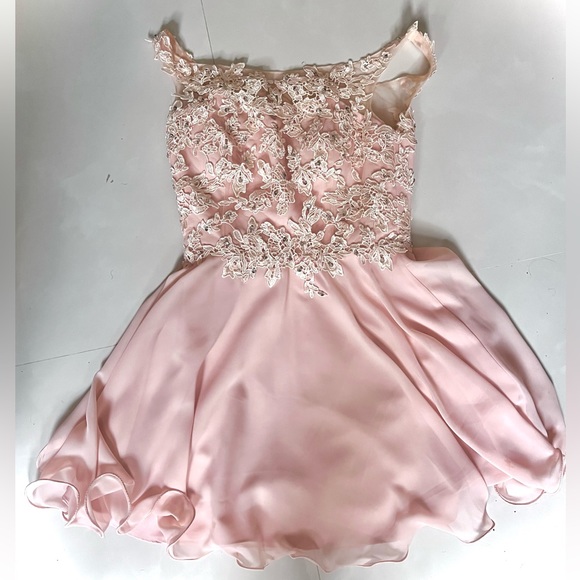 A-Line Off-the-Shoulder Short/Mini Chiffon Lace Homecoming Dress With Beading - Picture 2 of 3